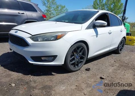 2016 Ford Focus Se z USA, uszkodzony, nr VIN 1FADP3K20GL332595
